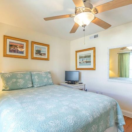 Captains Watch 17 Tybee Island Exterior photo