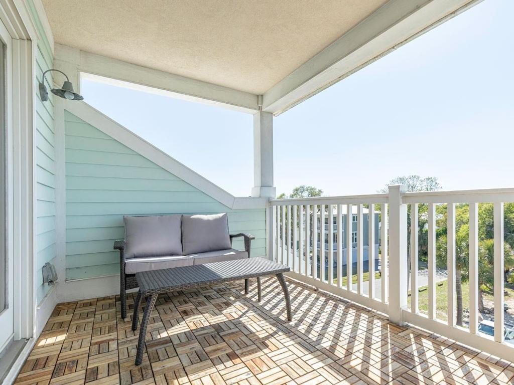 Captains Watch 17 Tybee Island Exterior photo